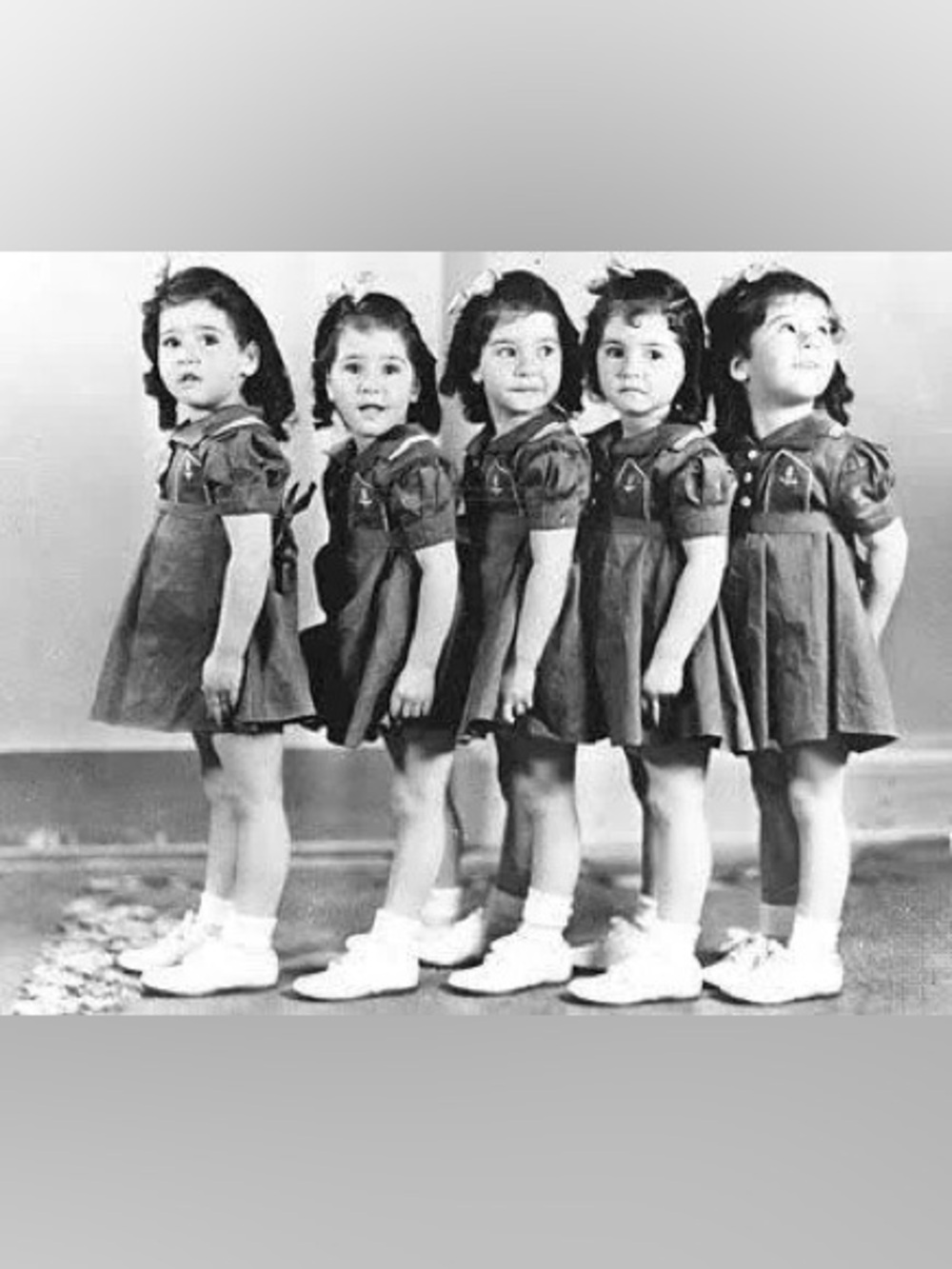DIONNE QUINTUPLETS- INFANCY FRAMED PHOTO- Natural Canadian Quints born in 1934 - Picture 3 of 12